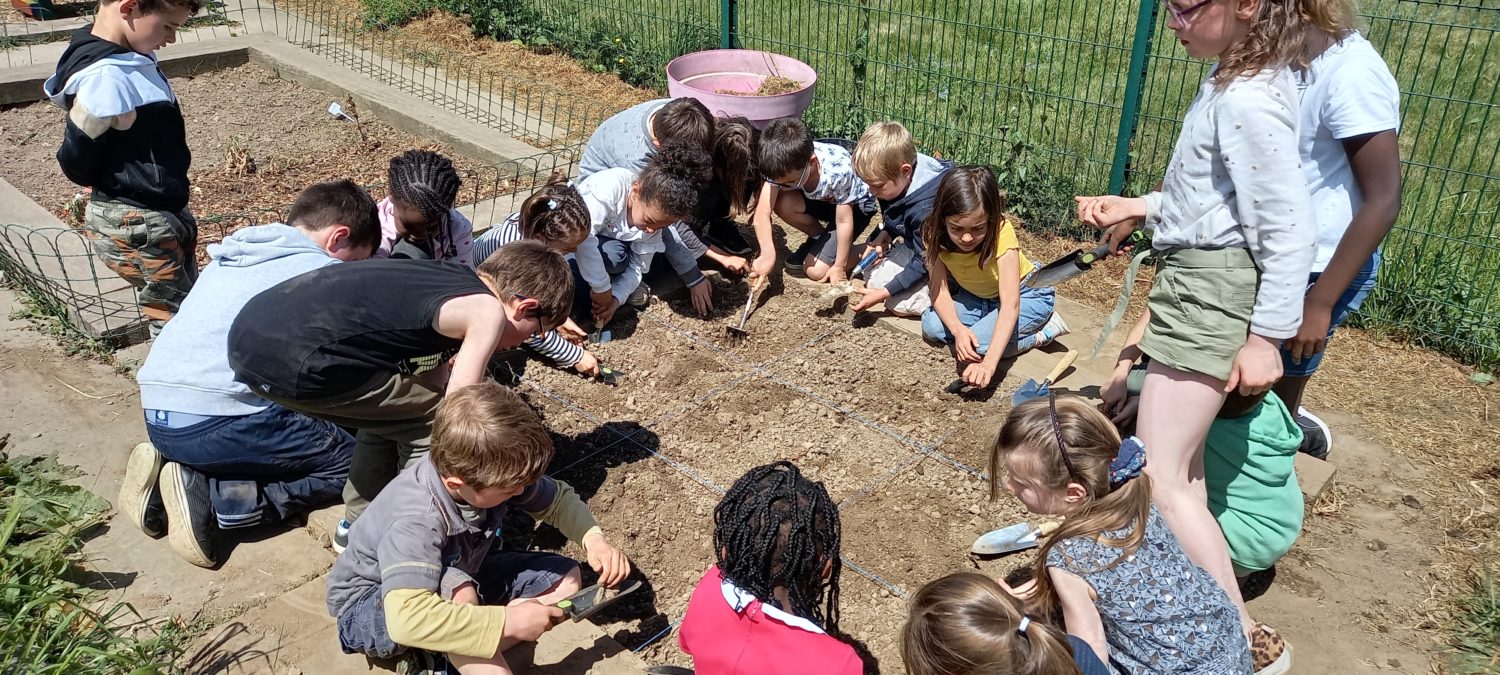 Jardinons à l’école